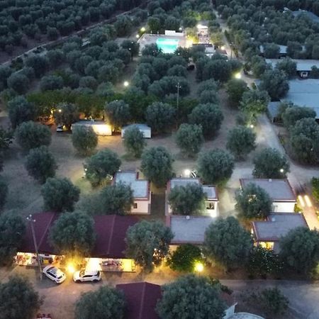 Funno Delle Noci Hotel Пешичи Екстериор снимка